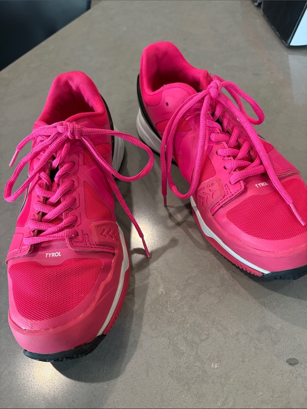Tyrol Striker Women’s Pickleball Shoes, Fluorescent Pink, EUC, Size 9